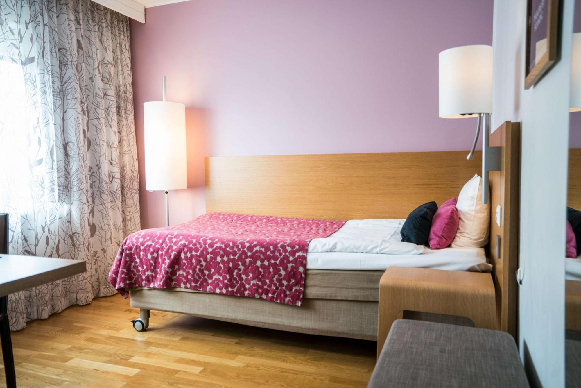 Scandic Jaerva Krog Solna Bagian luar foto